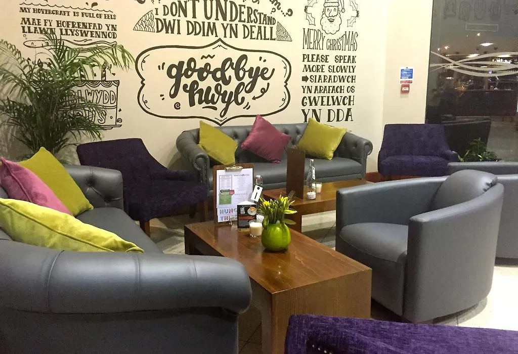 Yha Cardiff Central-1